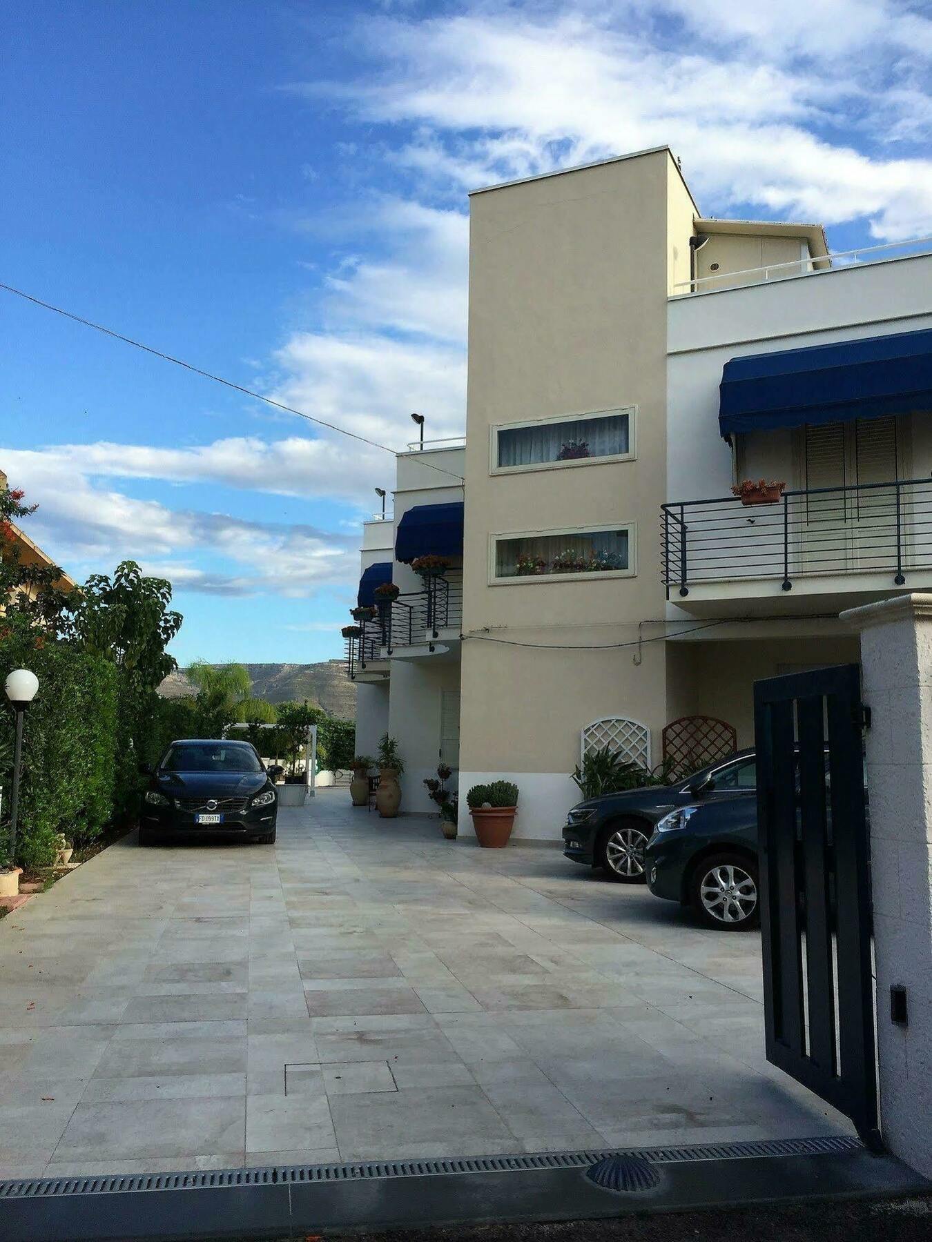 Marricriu Camere Avola Bagian luar foto